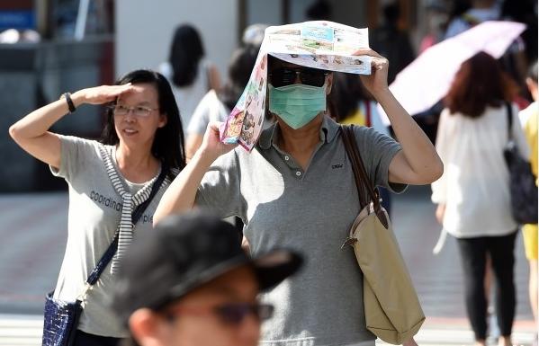 專家警告：全球高溫紀(jì)錄一周被破三次，或許是十萬年來最熱一周