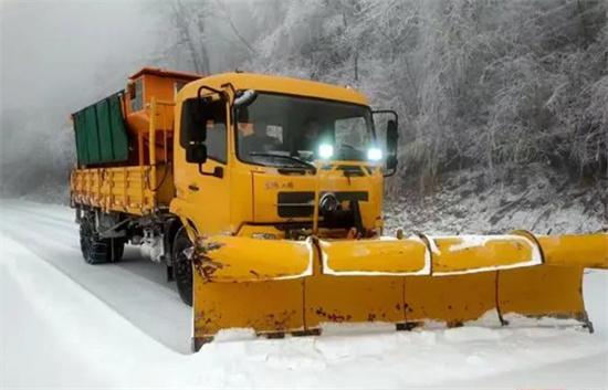 雪后暢行無阻，張家界武陵源景區(qū)環(huán)保客運人保障游客暢游美景